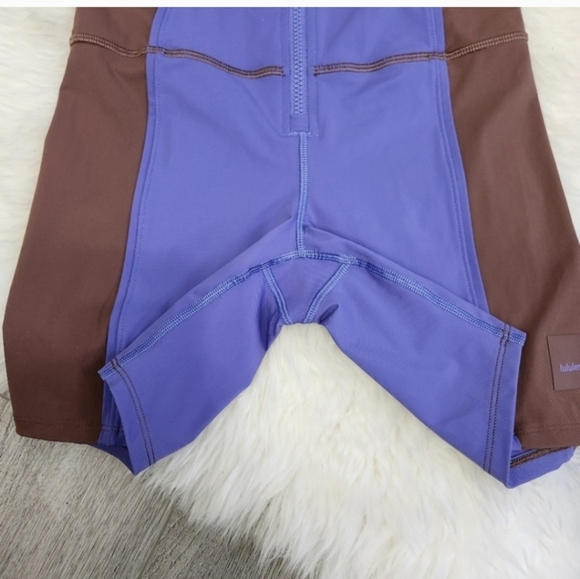 Lululemon Hike to Swim Purple, Brown High Neck Sports Bra & Shorts 6" Size S - Picture 10 of 15